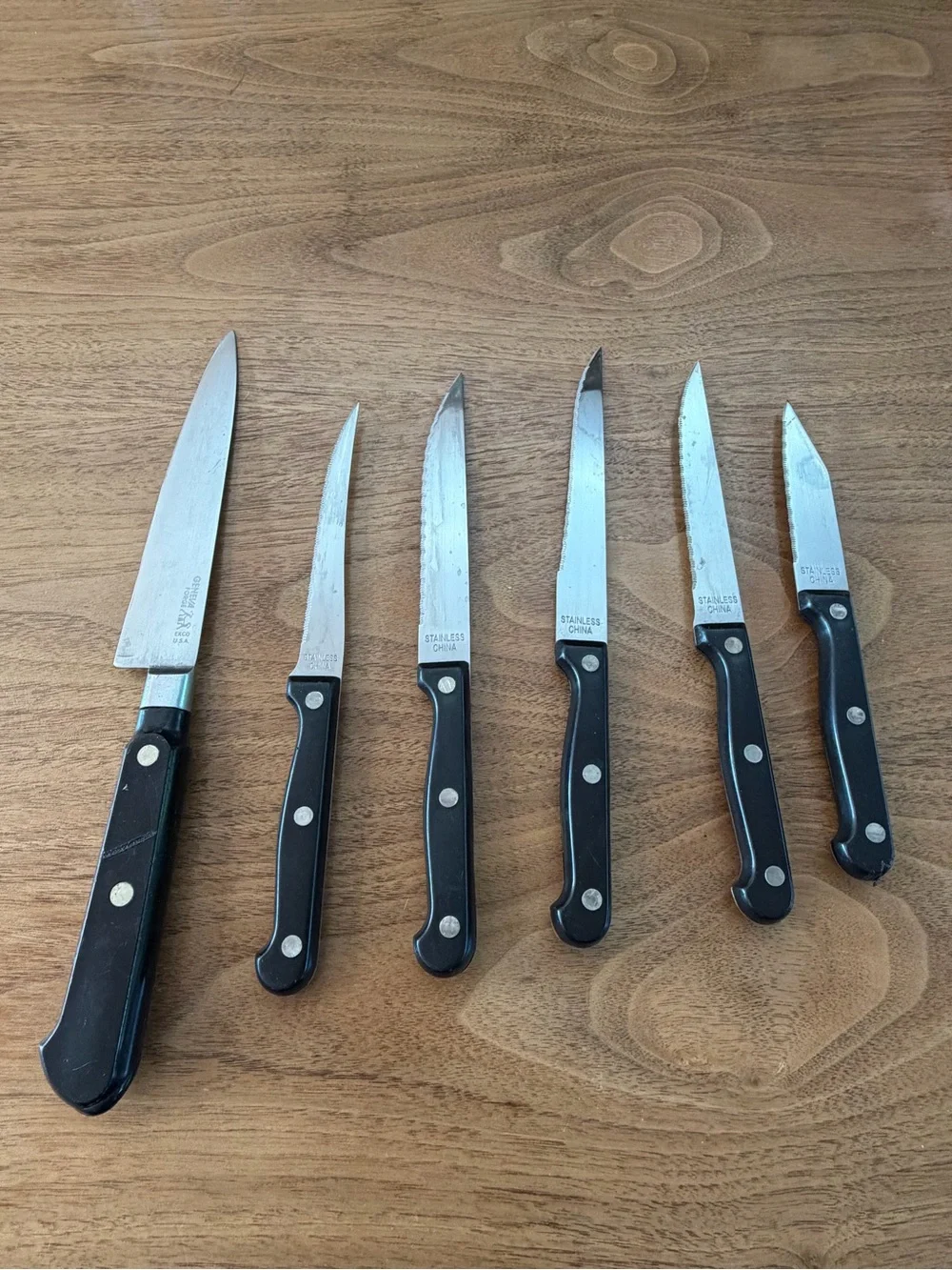 6 knives